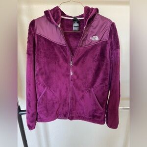 The North Face Osito fleece girls XL soft warm full zip fleece outdoor jacket